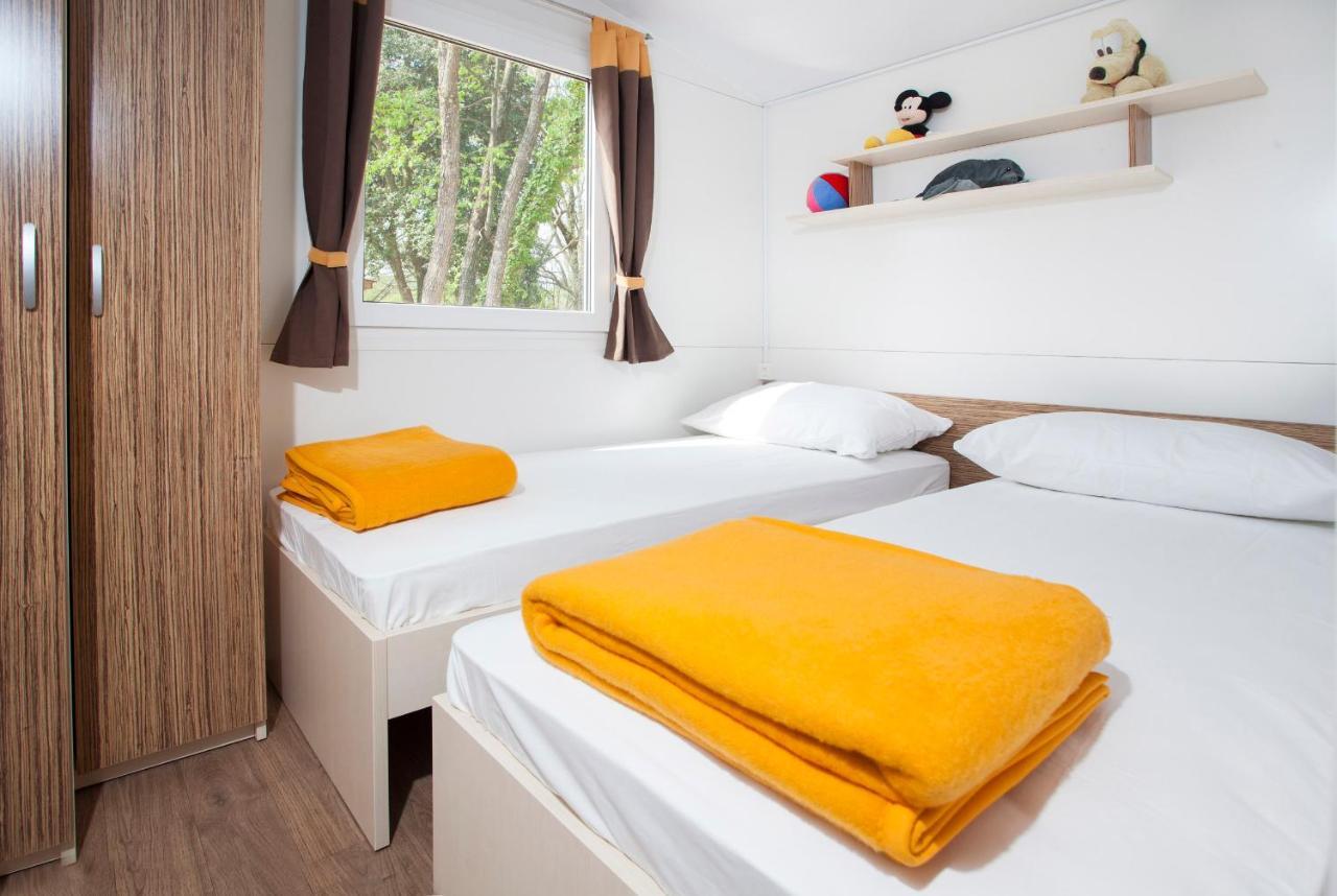 פורץ Cherry Premium Bianca Mobile Homes Zelena Laguna מראה חיצוני תמונה