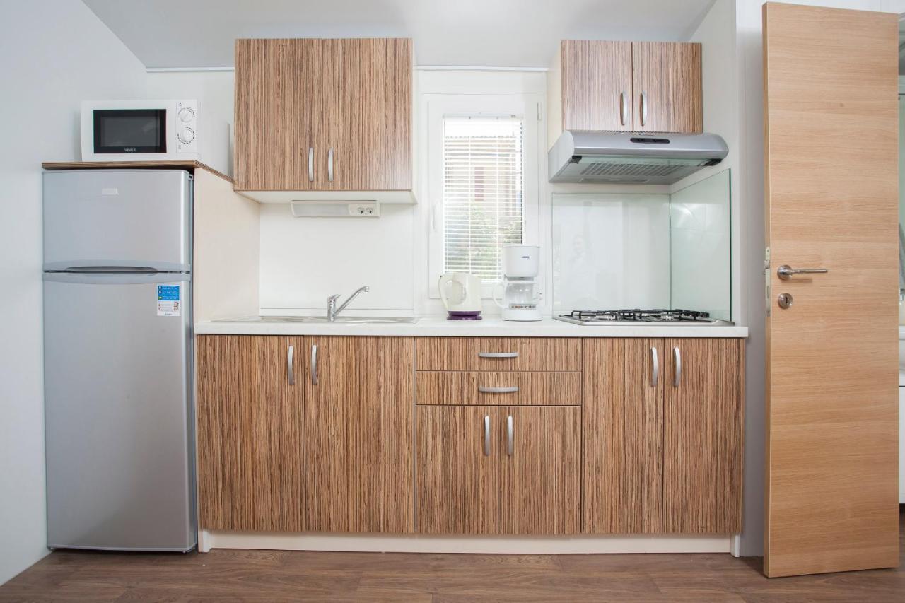 פורץ Cherry Premium Bianca Mobile Homes Zelena Laguna מראה חיצוני תמונה